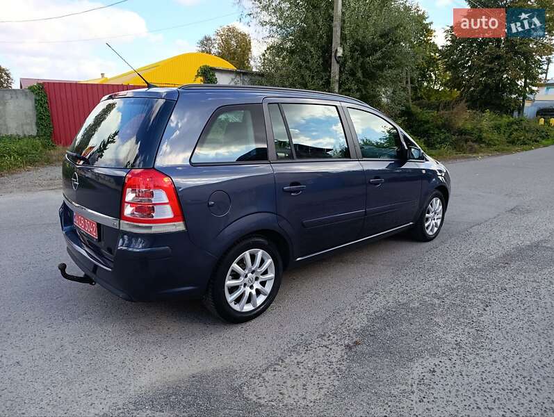 Opel Zafira 2008