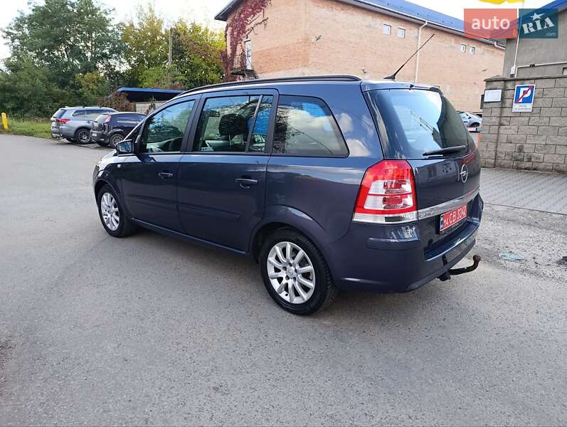 Opel Zafira 2008