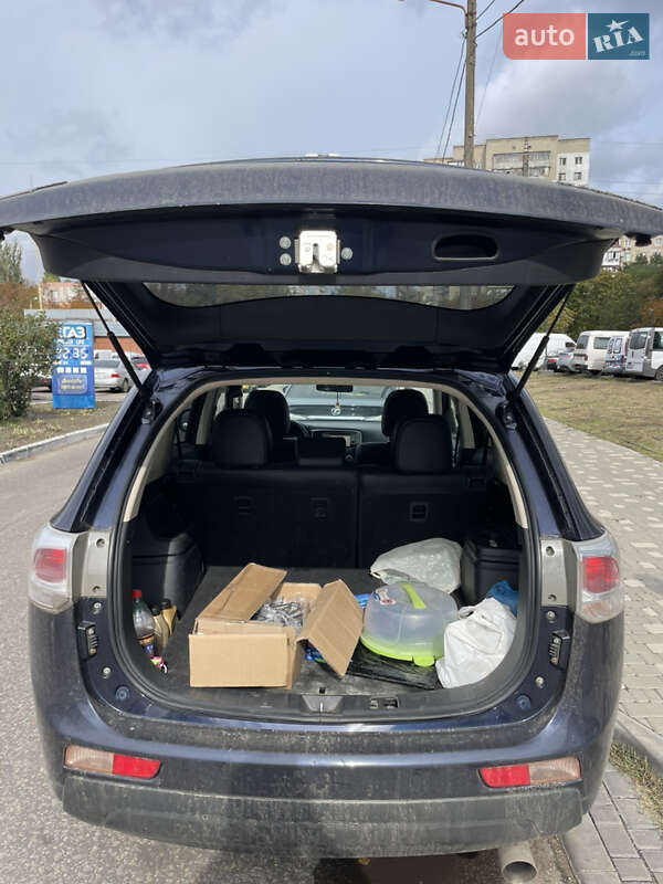 Mitsubishi Outlander 2013