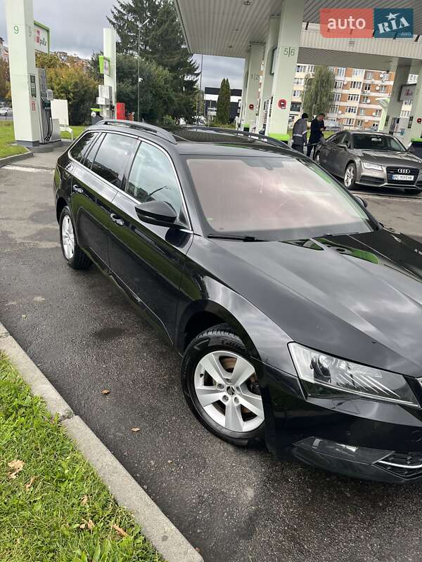 Skoda Superb 2016