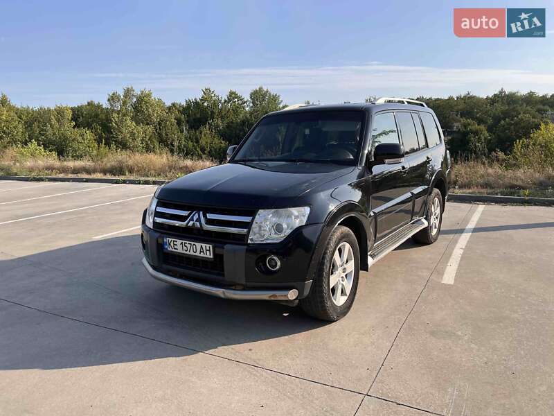 Mitsubishi Pajero Wagon 2009