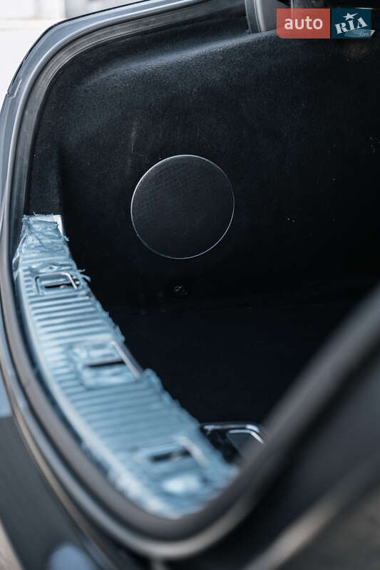 Mercedes-Benz S-Class 2014