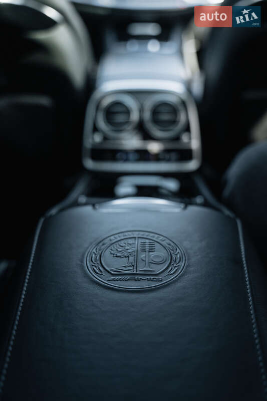 Mercedes-Benz S-Class 2014