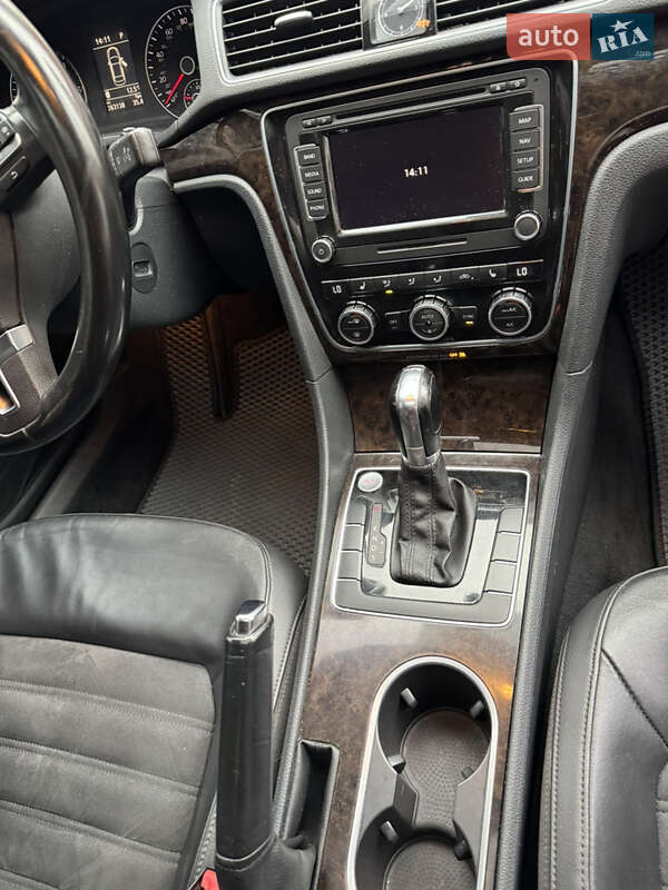 Volkswagen Passat 2013