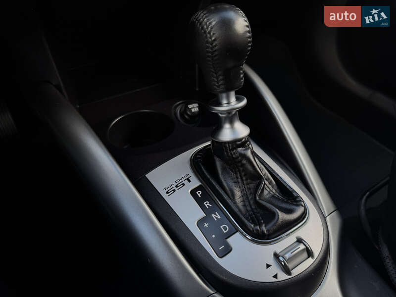 Mitsubishi Outlander 2011