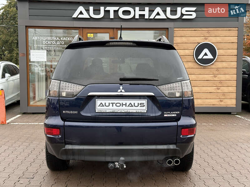 Mitsubishi Outlander 2011
