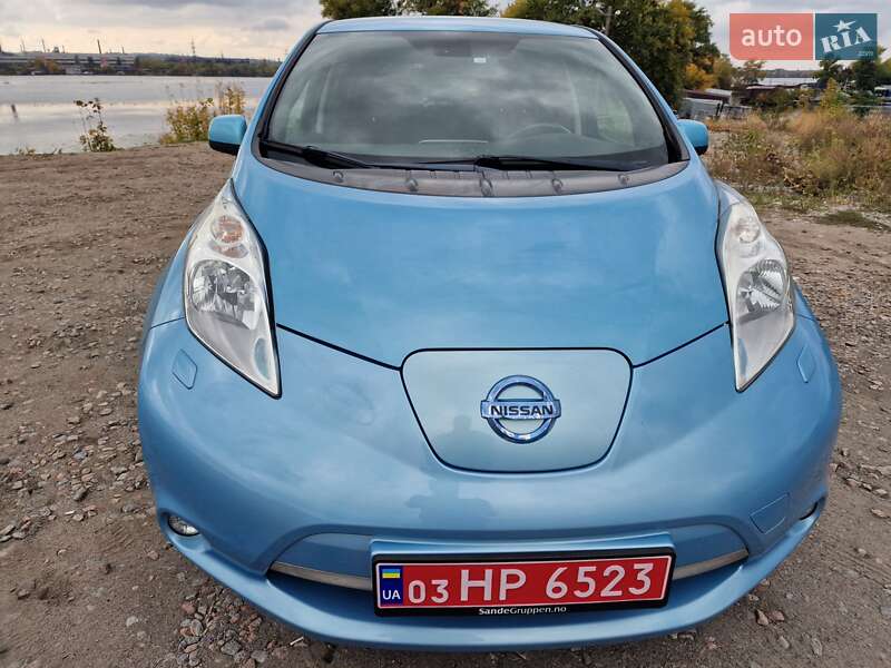Nissan Leaf 2014