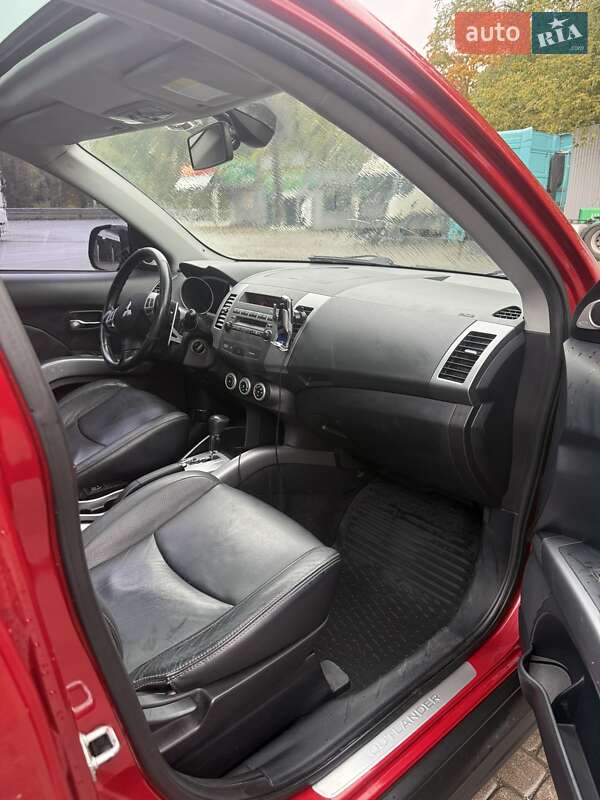 Mitsubishi Outlander XL 2009