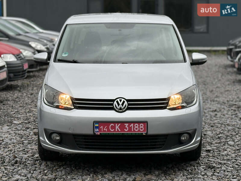 Volkswagen Touran 2012