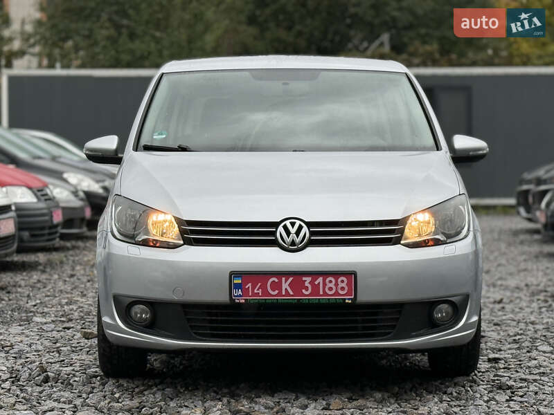 Volkswagen Touran 2012