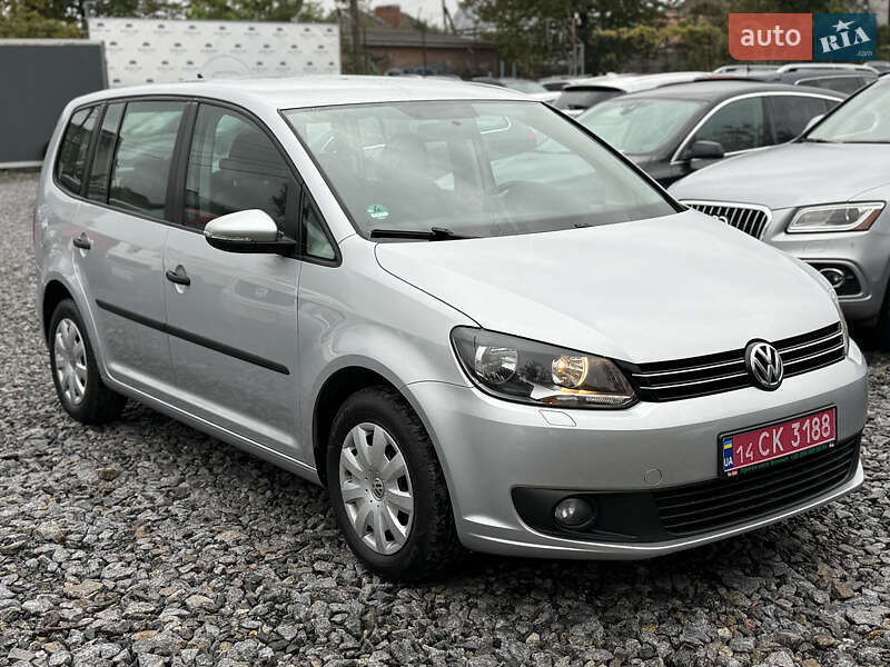 Volkswagen Touran 2012