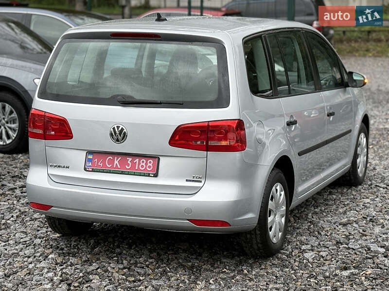 Volkswagen Touran 2012