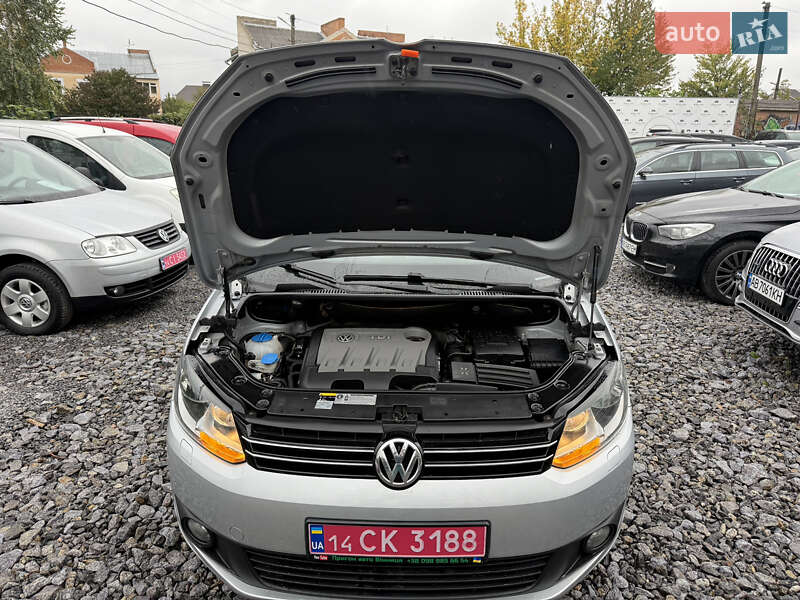 Volkswagen Touran 2012