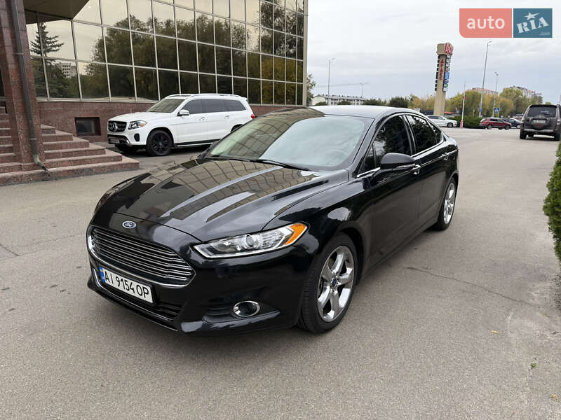 Ford Fusion 2015