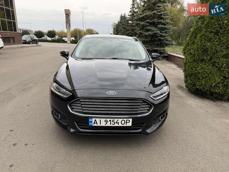 Ford Fusion 2015