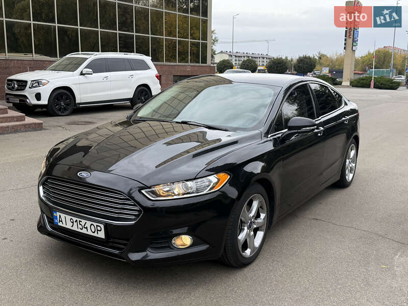 Ford Fusion 2015