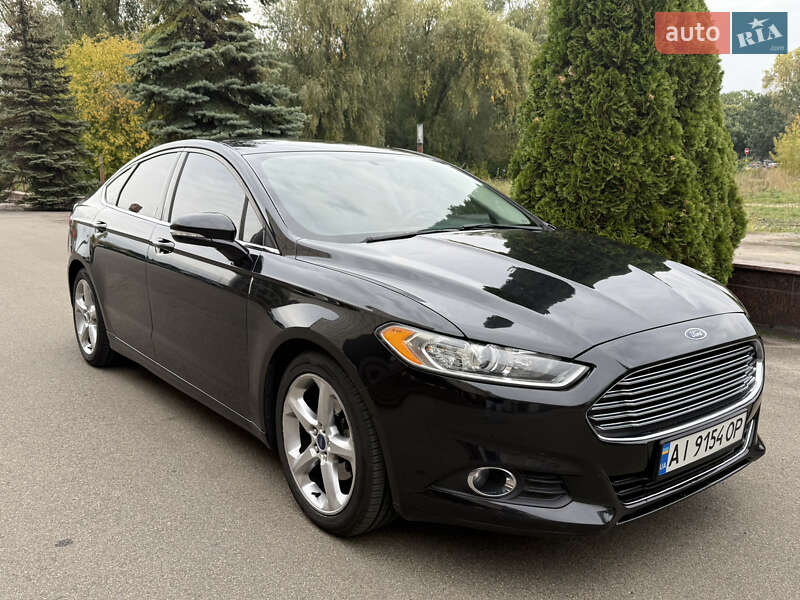 Ford Fusion 2015
