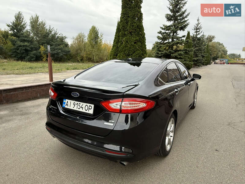 Ford Fusion 2015
