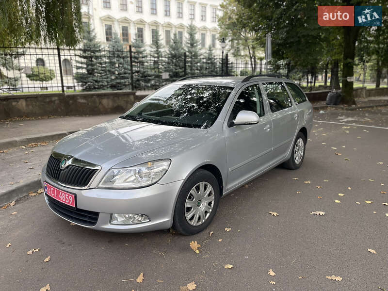 Skoda Octavia 2011
