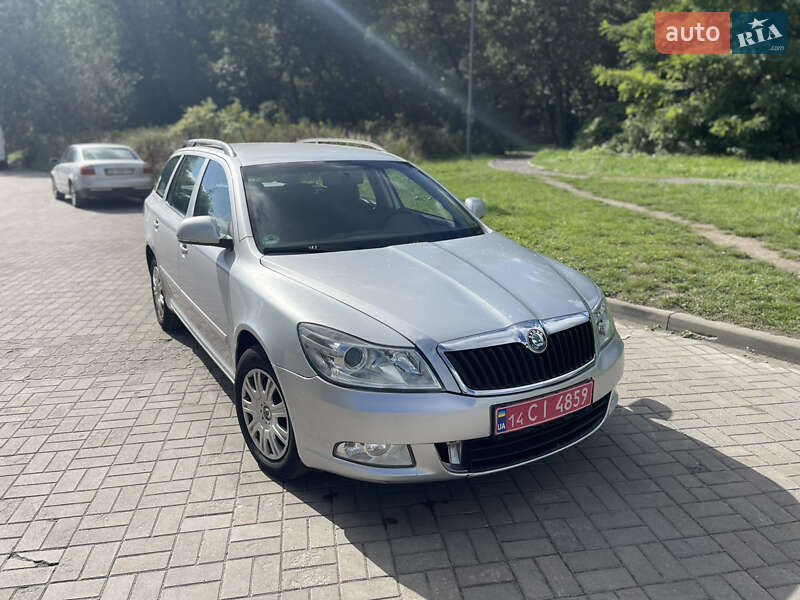 Skoda Octavia 2011