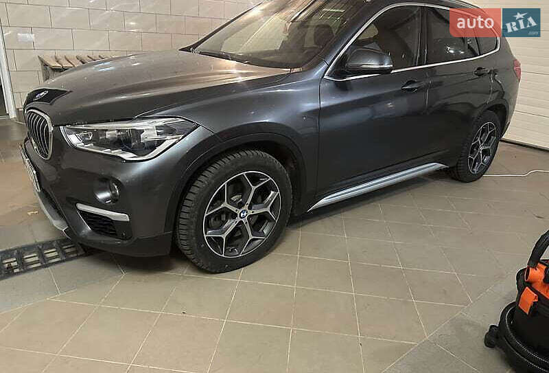 BMW X1 2019