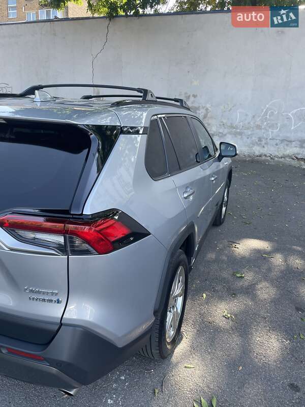 Toyota RAV4 2019