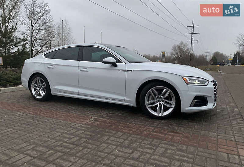 Audi A5 2019