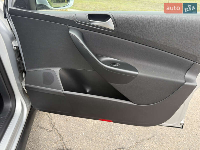 Volkswagen Passat 2009