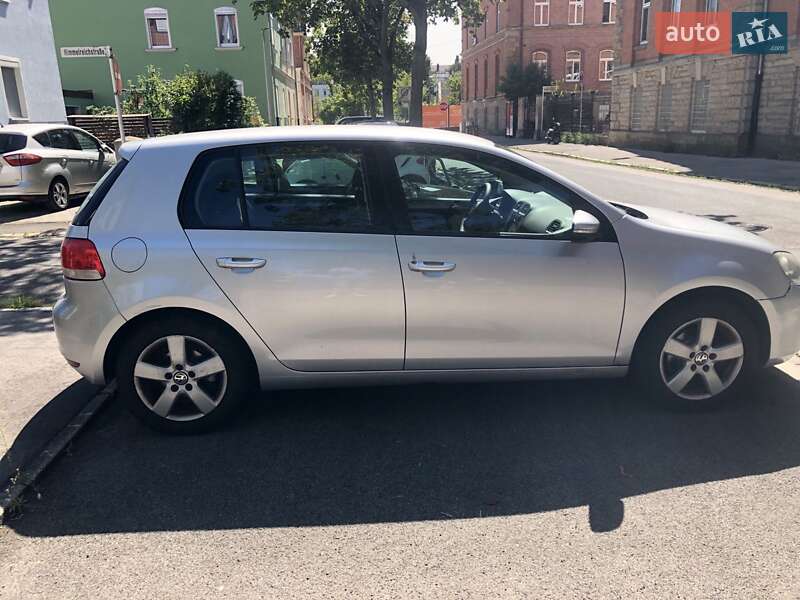 Volkswagen Golf 2010