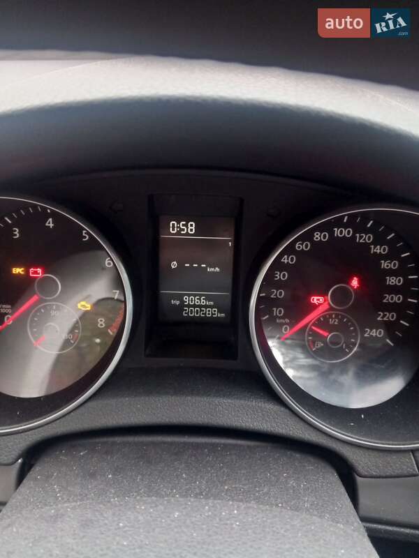 Volkswagen Golf 2010