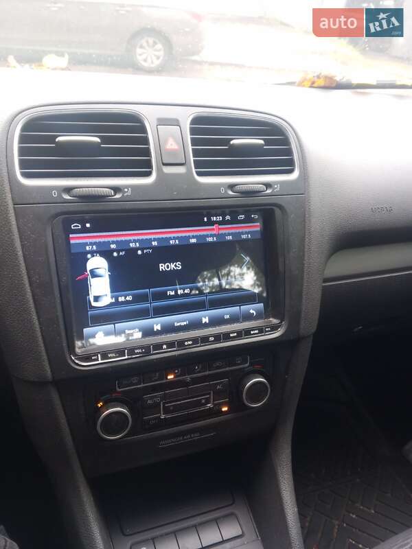 Volkswagen Golf 2010