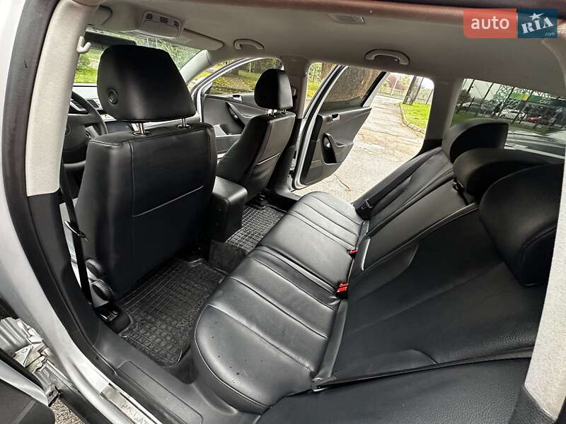 Volkswagen Passat 2010