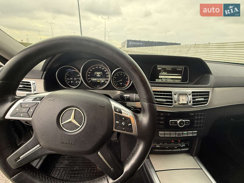 Mercedes-Benz E-Class 2013