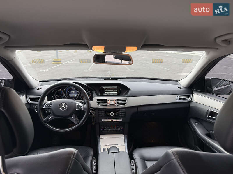 Mercedes-Benz E-Class 2013