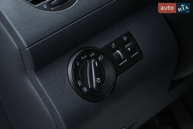 Volkswagen Caddy 2012