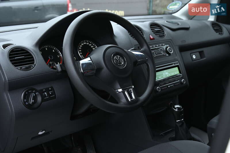 Volkswagen Caddy 2012