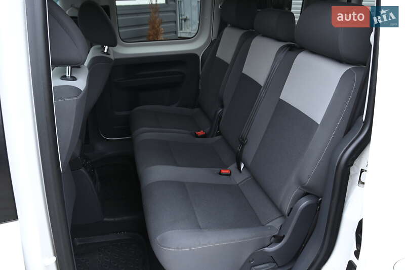 Volkswagen Caddy 2012