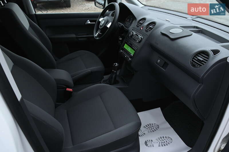 Volkswagen Caddy 2012