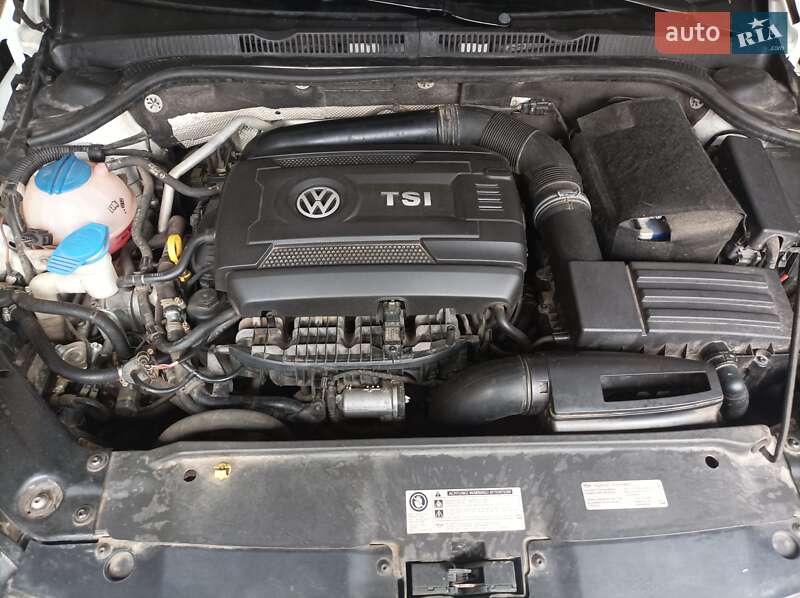 Volkswagen Jetta 2014