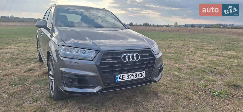 Audi Q7 2018