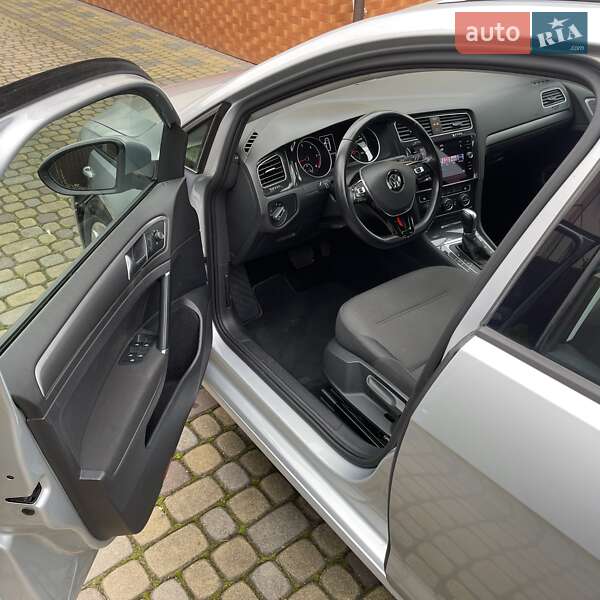 Volkswagen Golf 2018