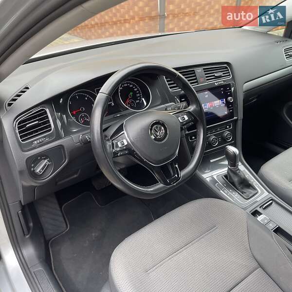 Volkswagen Golf 2018