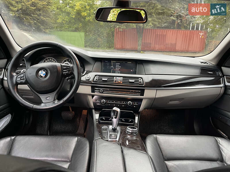 BMW 5 Series 2011