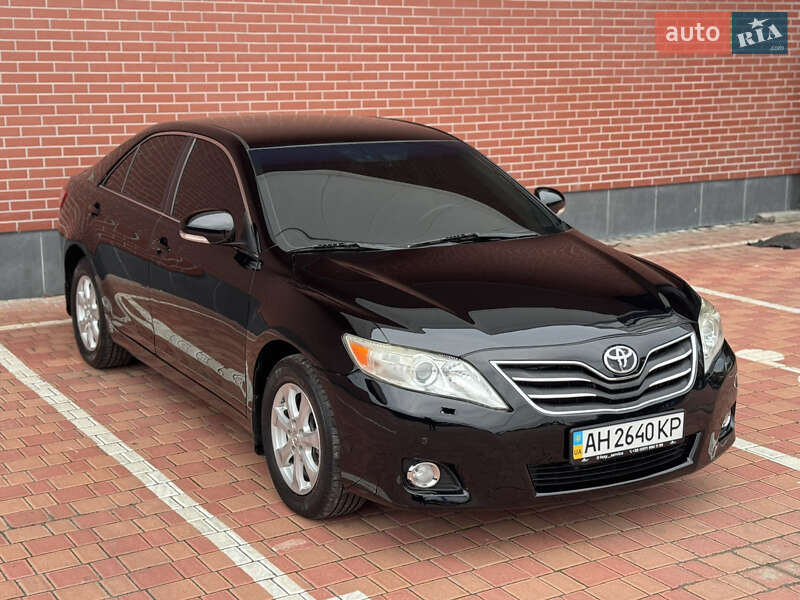 Toyota Camry 2010