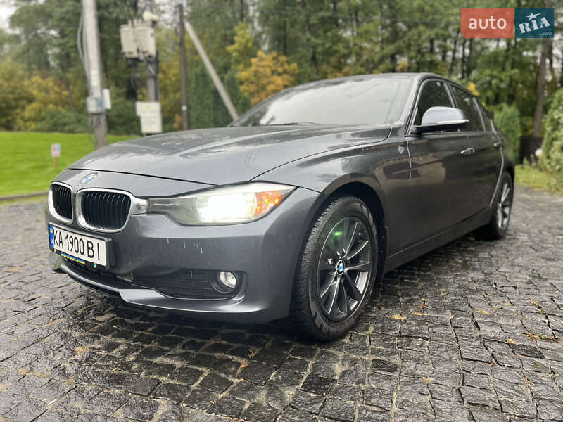 BMW 3 Series 2016