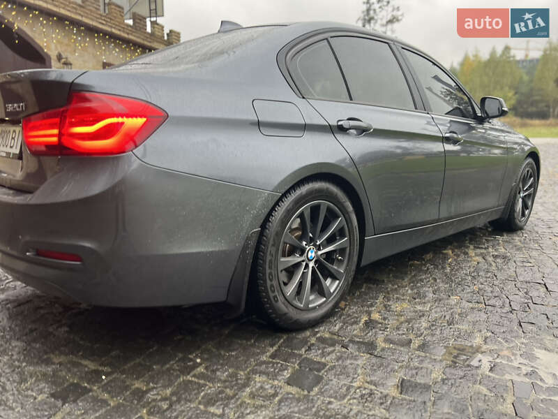 BMW 3 Series 2016