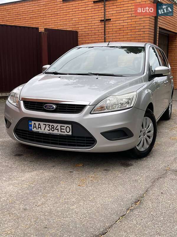 Ford Focus 2010
