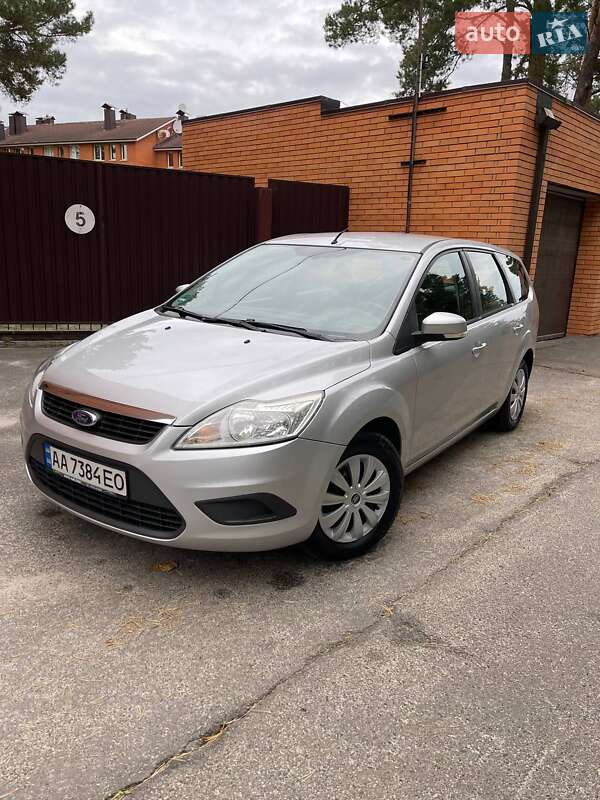 Ford Focus 2010