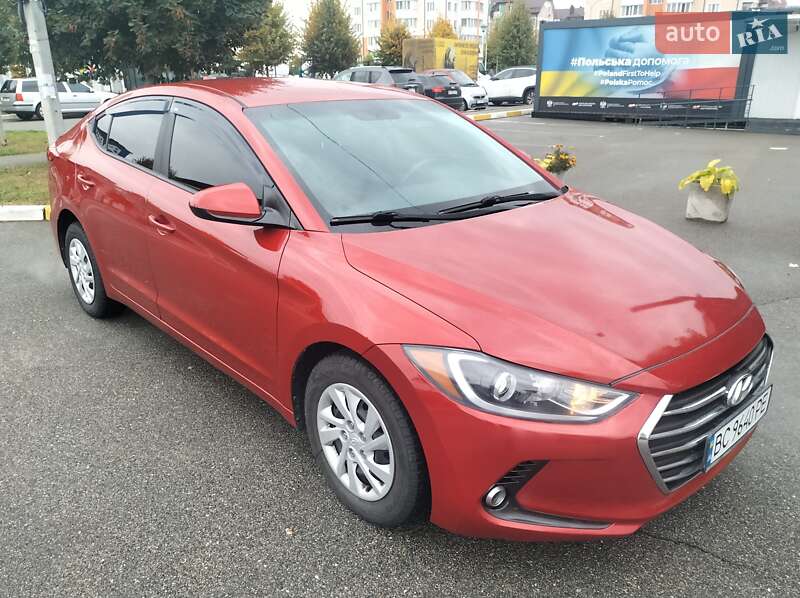 Hyundai Elantra 2016