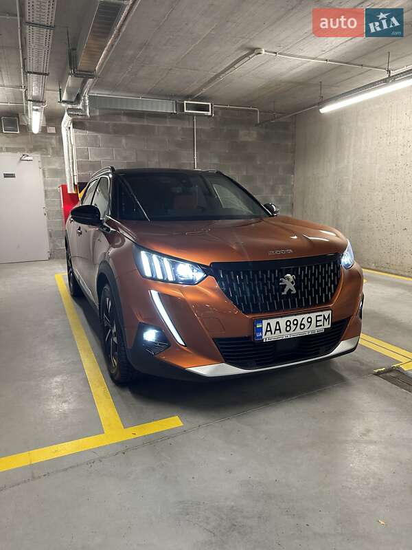 Peugeot 2008 2021